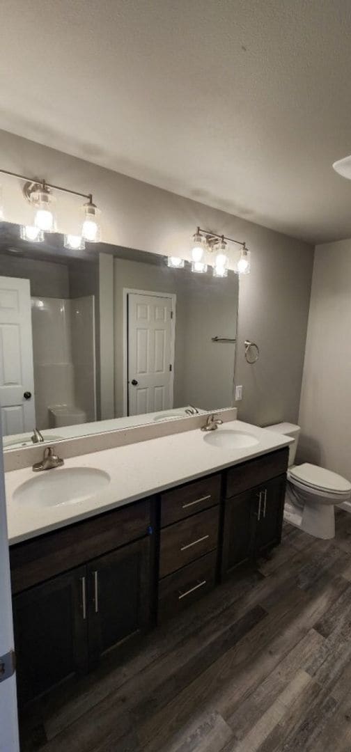 Building Photo - Modern 3 bed 2.5 bath twinhome in South Bismarck