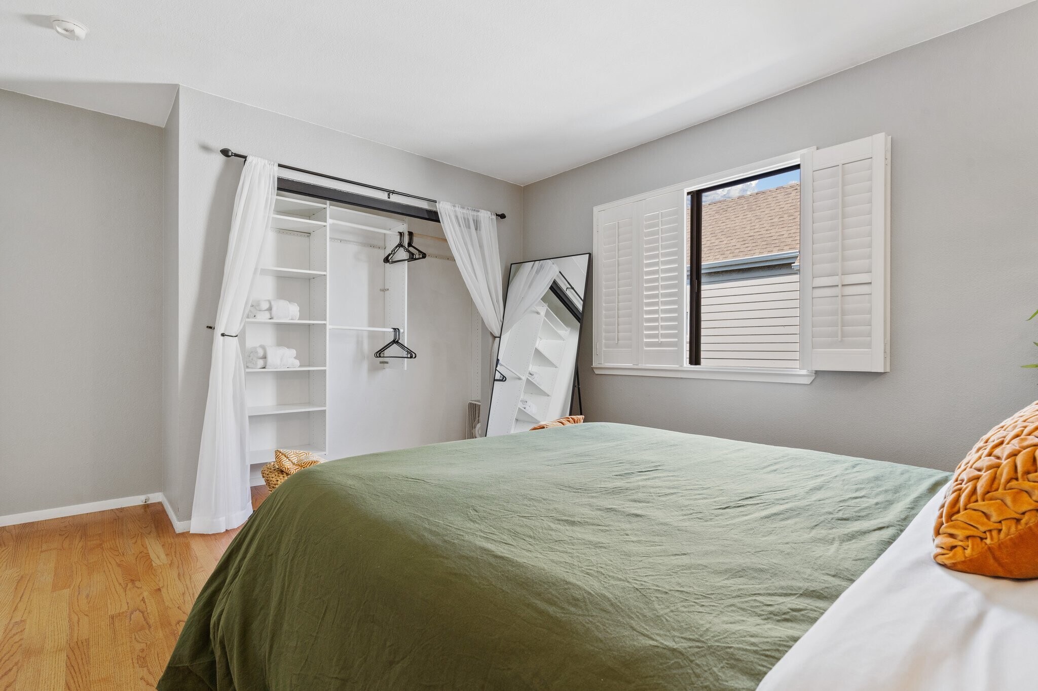 Bed room 2 - 34 Silva Ave