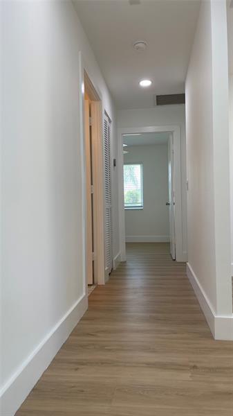 Building Photo - 6425 96th Pl S