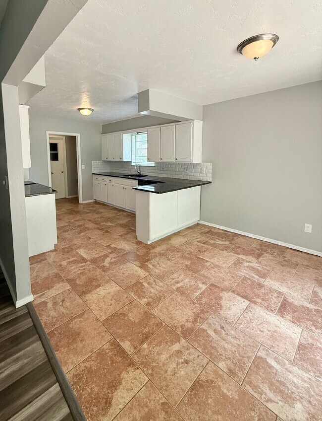 Building Photo - Charming  4-Bedroom Home in the Village!