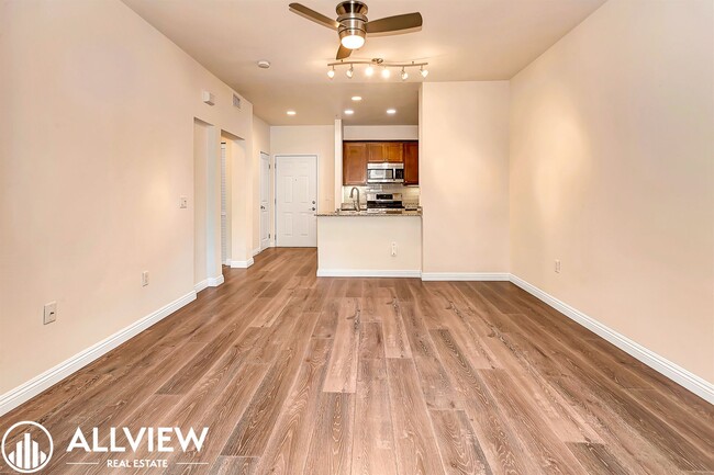Building Photo - *MOVE-IN SPECIAL | $500 OFF FIRST MONTH'S ...