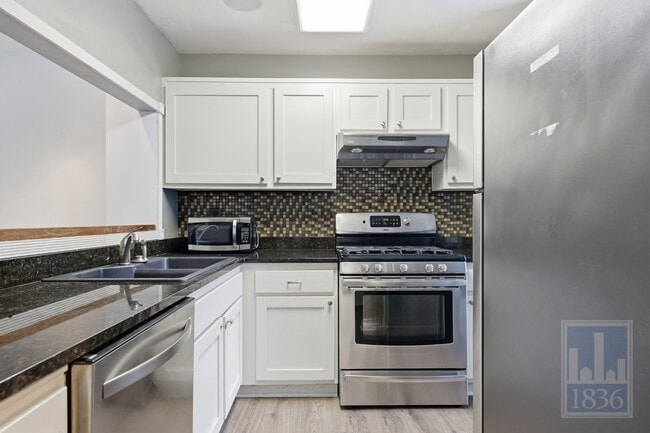 Building Photo - 11821 Bittern Hollow