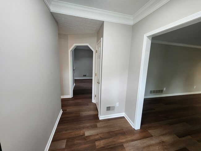 Building Photo - Renovated 3 bedroom 2 full bath home with attached garage and unfinished basement in J-town!
