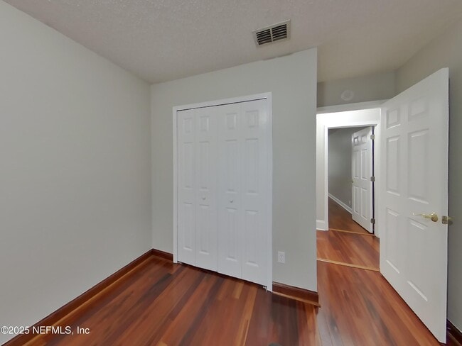 Building Photo - 477 Federal Hill Rd