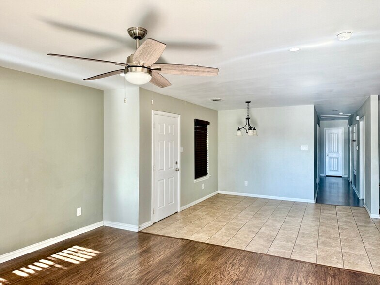 Building Photo - 2837 Spanish Bay Ln