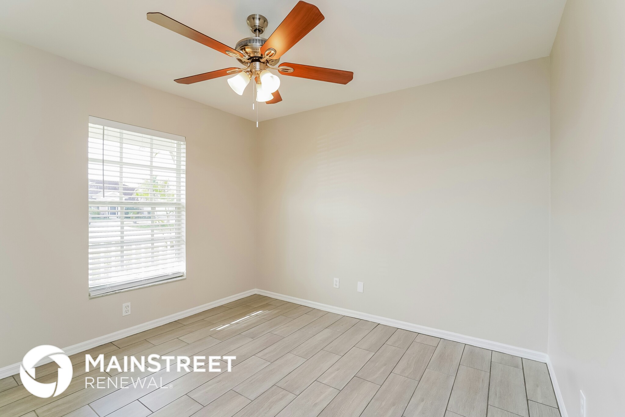 Building Photo - 1405 SW 13th Terrace