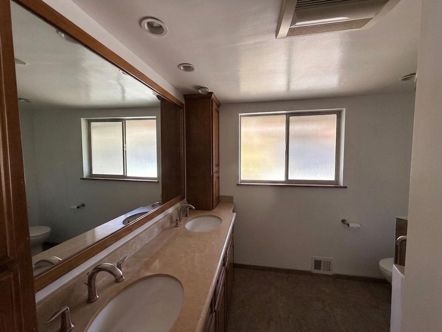 Building Photo - Beautiful 3bed 3bath, plus bonus room home in Highland Oaks neighborhood of Arcadia