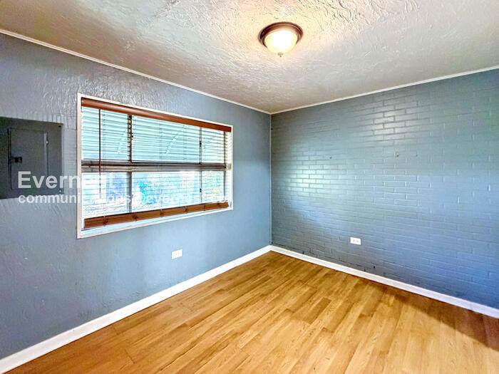 Building Photo - 18251 Brady St