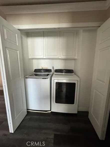 Building Photo - 539 S Cinnamon Way