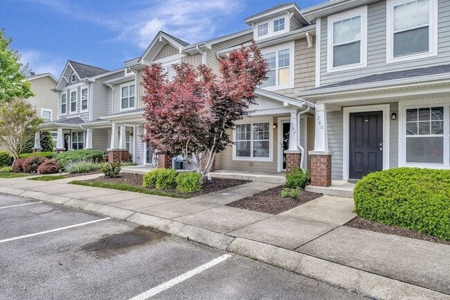 Building Photo - 282 Killian Way