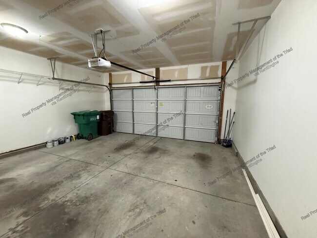 Building Photo - 3821 Marble Dr