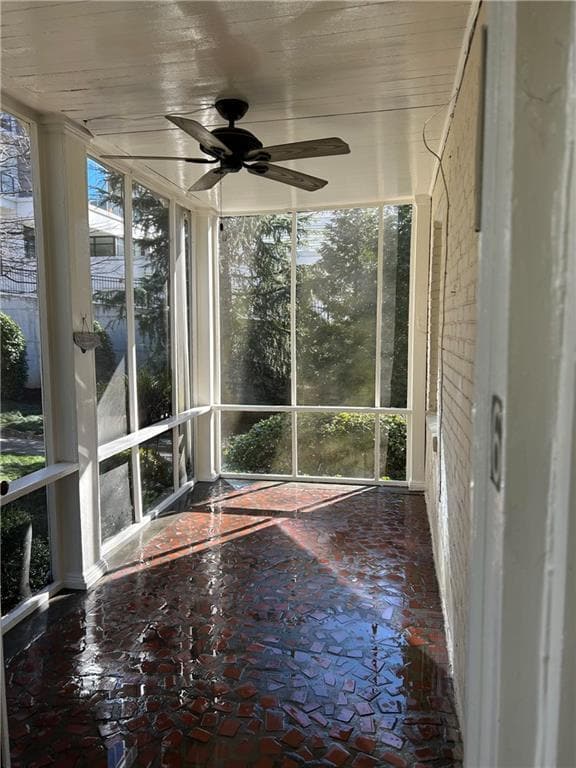 Building Photo - 2544 Peachtree Rd NW