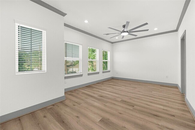 Building Photo - 4019 Stassen St