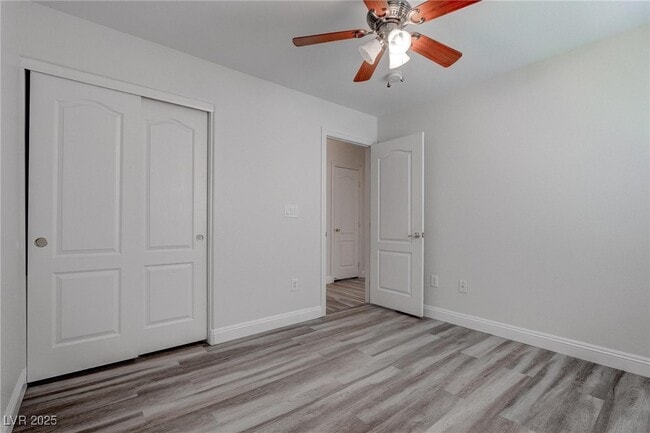 Building Photo - 9133 Forest Willow Ave