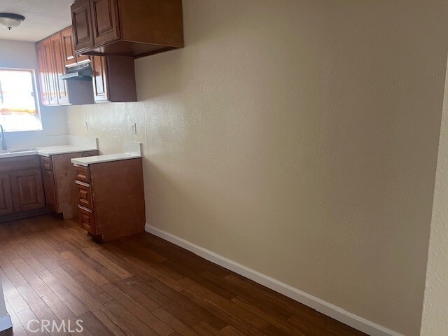 Building Photo - 2020 W 23rd St