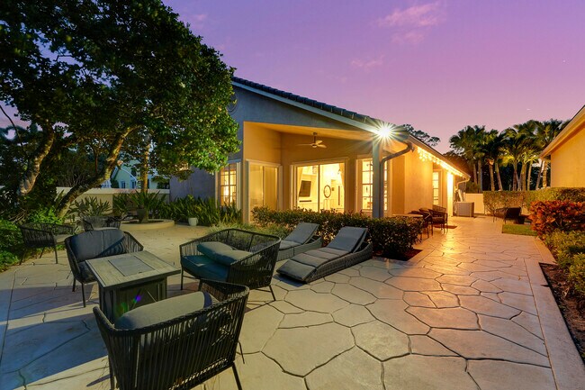 Building Photo - 13810 Cross Pointe Ct