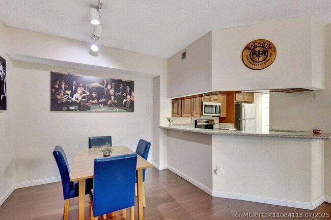 Building Photo - 2728 Anzio Ct