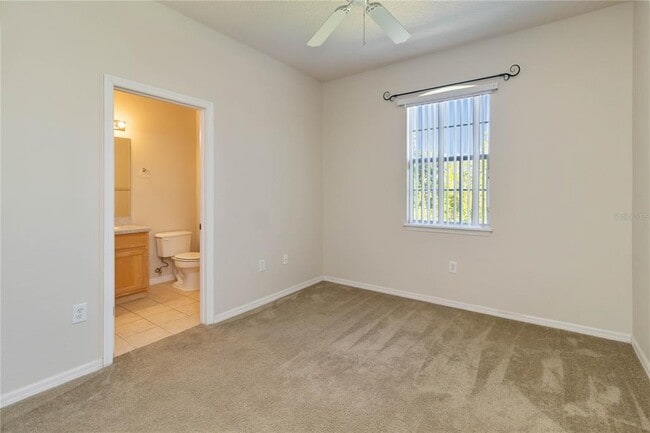 Building Photo - 214 Monroe Cir