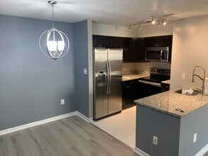 Building Photo - Mary Caroline