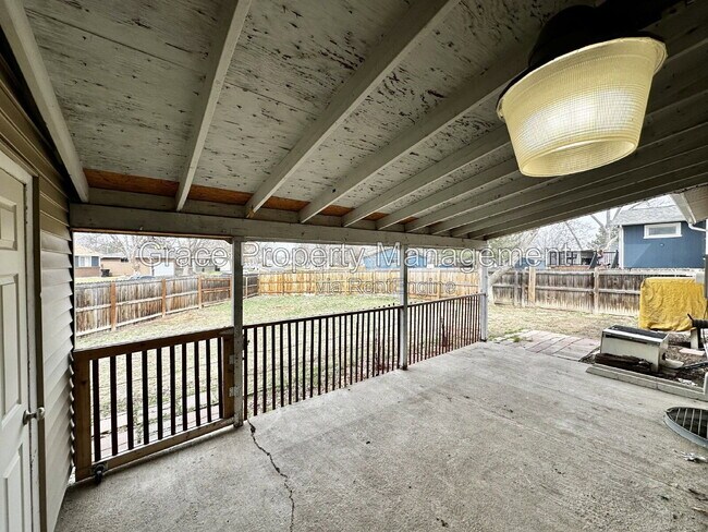 Building Photo - 3801 E 117th Ave
