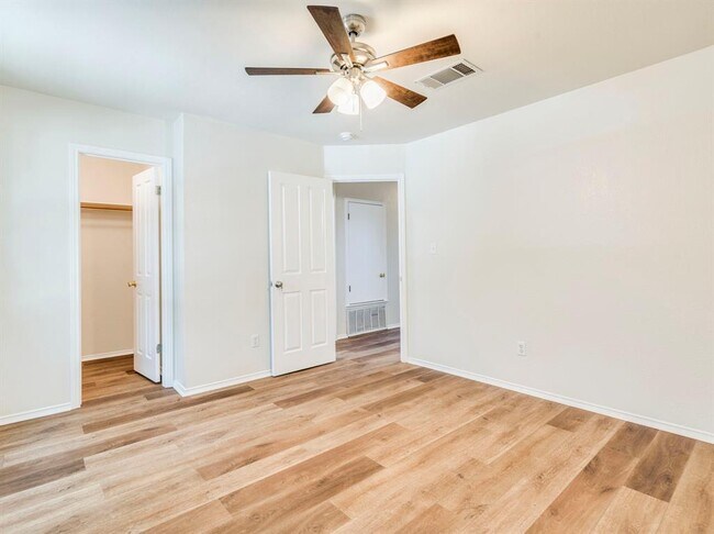 Building Photo - 13021 Withers Way