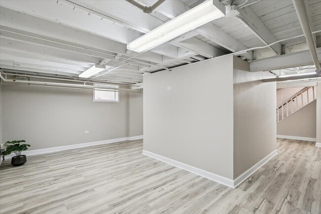 Building Photo - 1201 N McKinley Rd