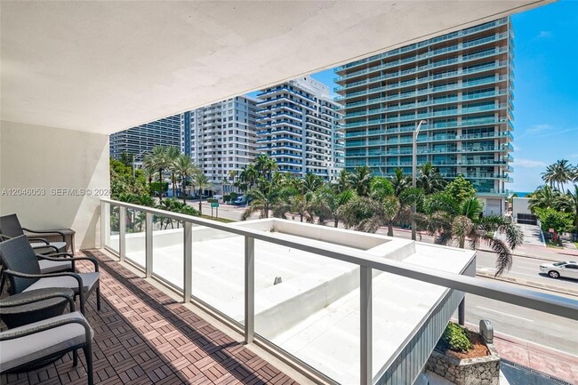 Building Photo - 5750 Collins Ave