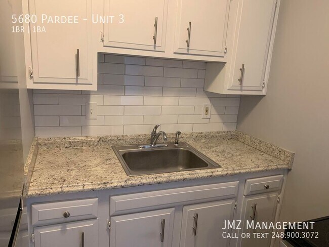 Building Photo - 5680 Pardee-Unit 3