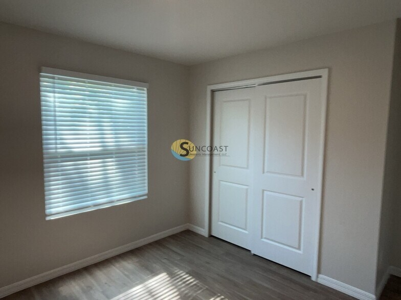 Building Photo - 6578 Flowers Ave