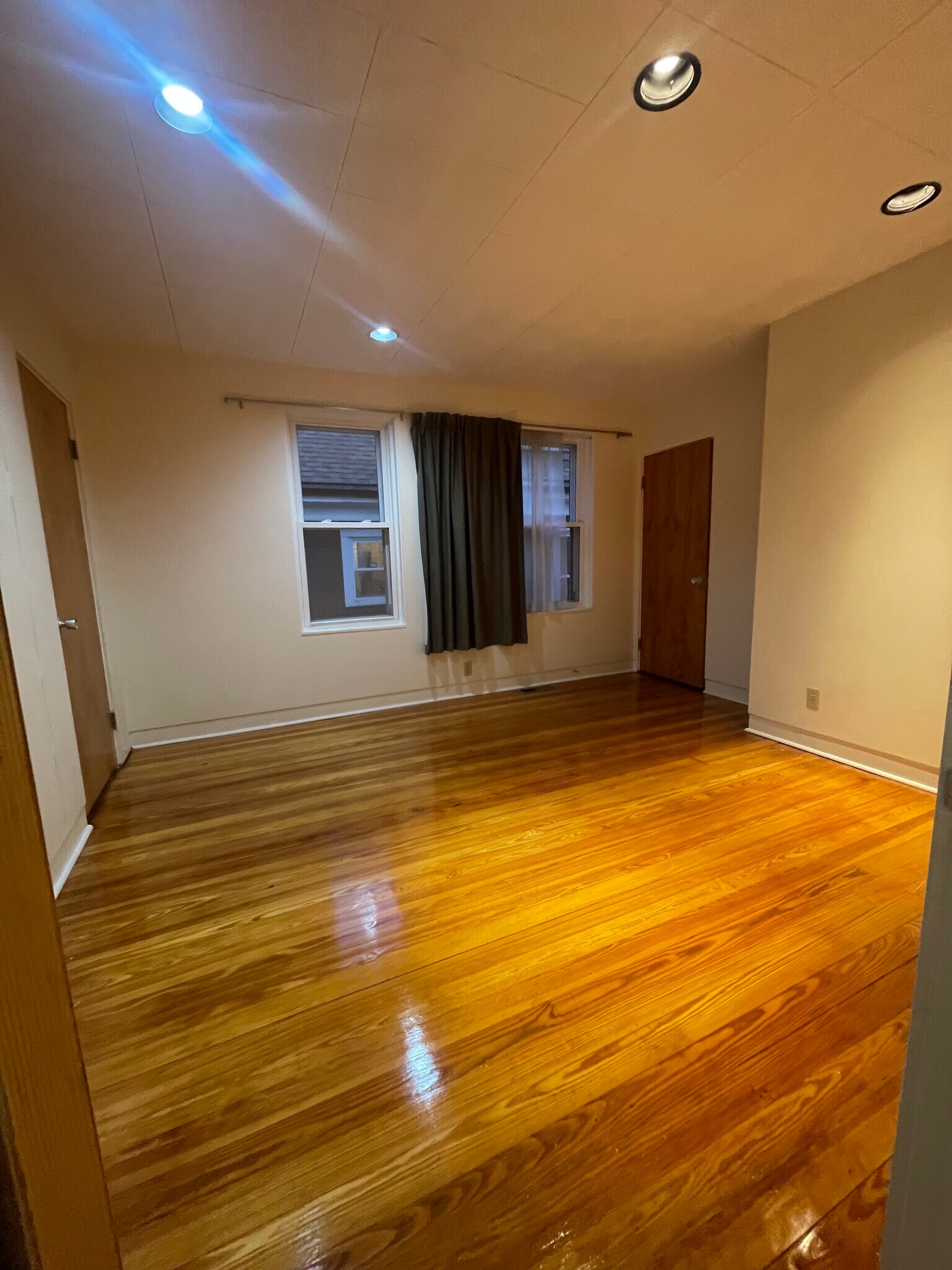 Building Photo - 10 Packard Ave