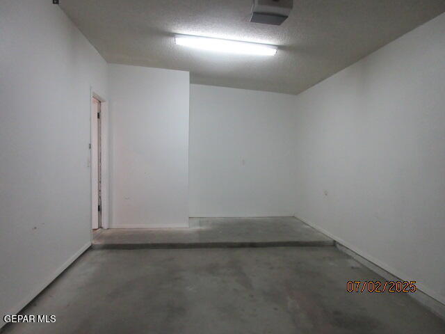 Building Photo - 7540 Le Conte Dr