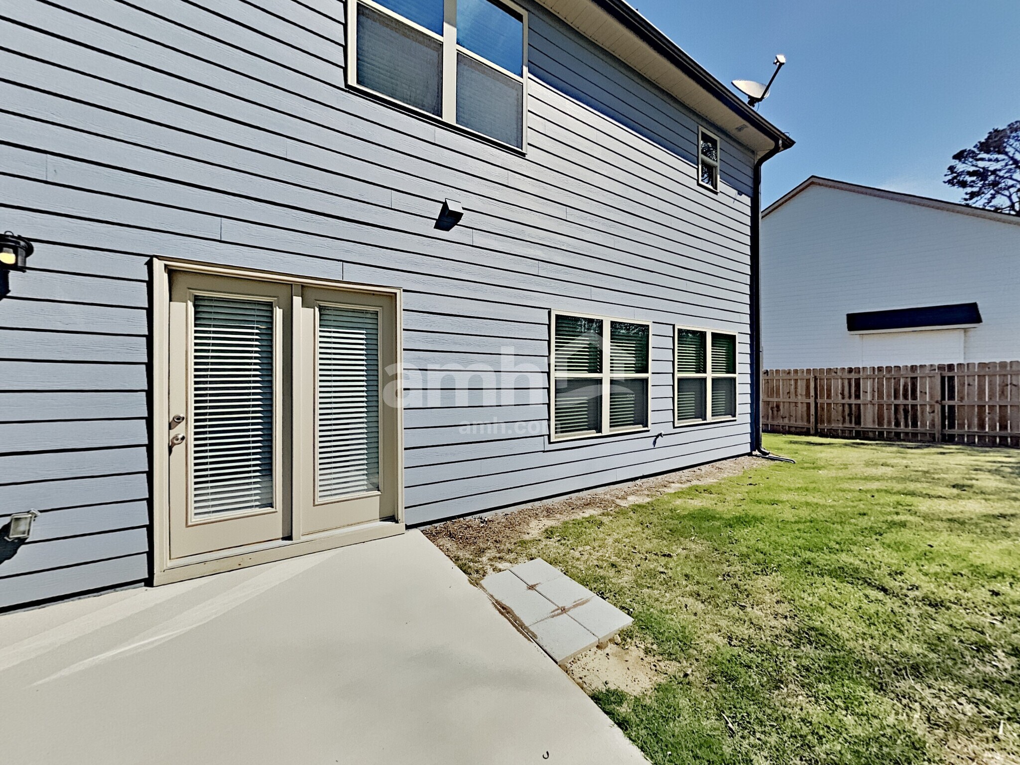 Building Photo - 3137 Arch Ct