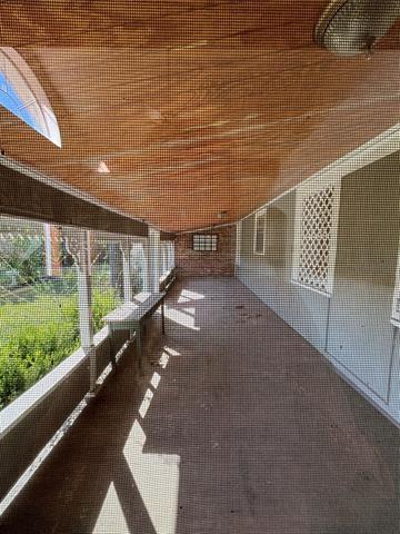 Building Photo - 1216 Los Altos Ln