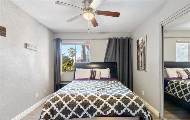 Building Photo - 8401 E Bonita Dr