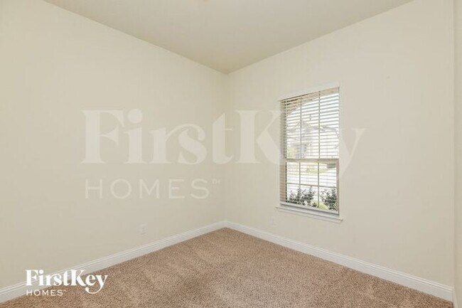 Building Photo - 15229 Holly Bay Ct