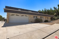Building Photo - 6040 Pat Ave