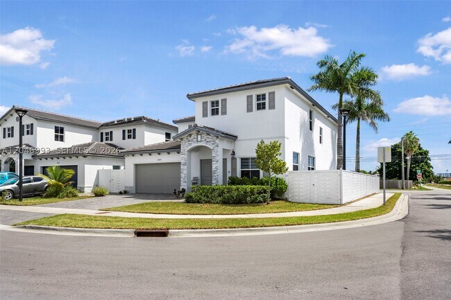 Building Photo - 21189 SW 127th Ave