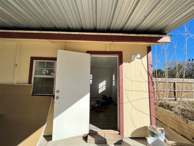 Building Photo - 5104 39th St E