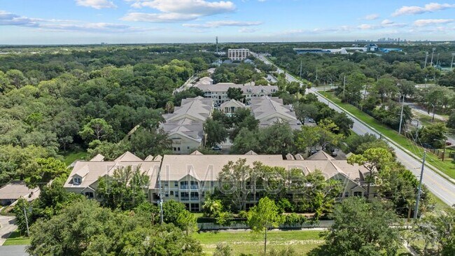 Building Photo - 5039 Sunridge Palms Dr
