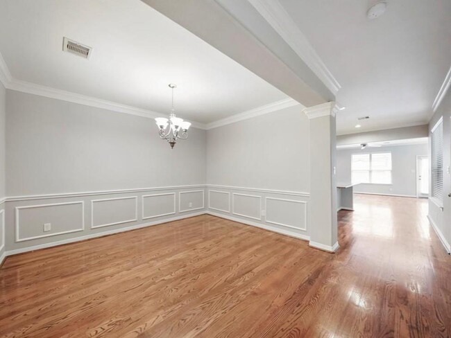 Building Photo - 1108 Beall Landing Ct
