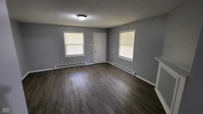 Building Photo - 86 N Holmes Ave