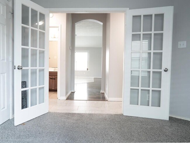 Building Photo - 2414 Alcove Foster Ct