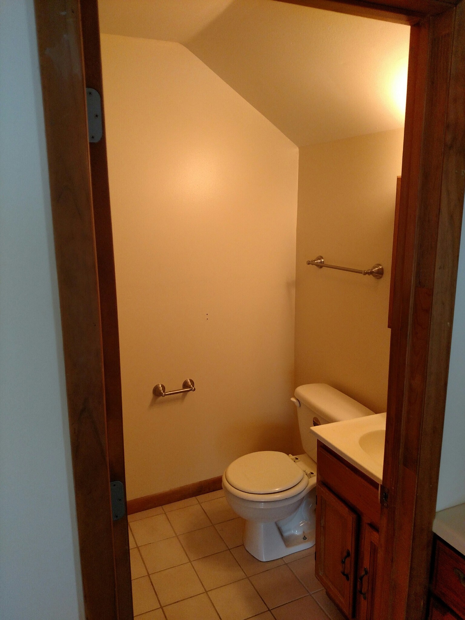 Bath - 102 Spring St