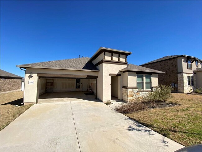 Building Photo - 5904 Daly Dr