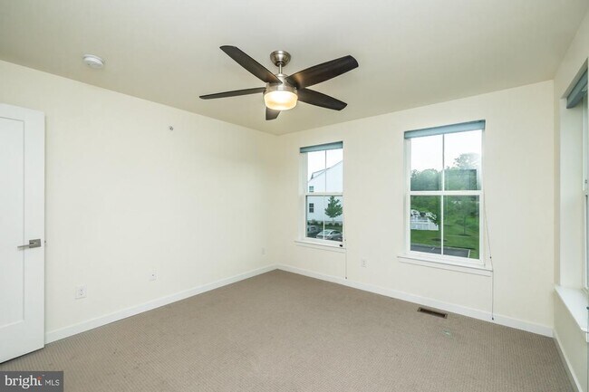 Building Photo - 401 Wynstone Ct