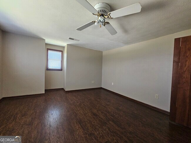 Building Photo - 150 Jefferson Blvd