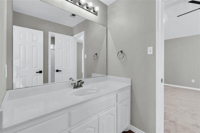 Building Photo - 15264 Appaloosa Dr