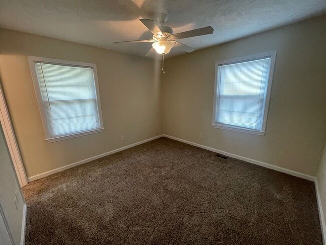 Building Photo - 5039 Coker St