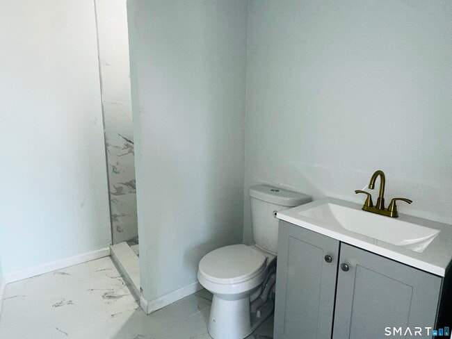 Building Photo - 63 Water St