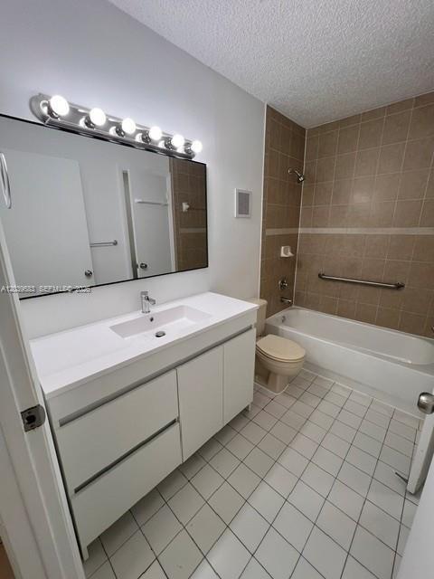 Building Photo - 2690 W 76th St